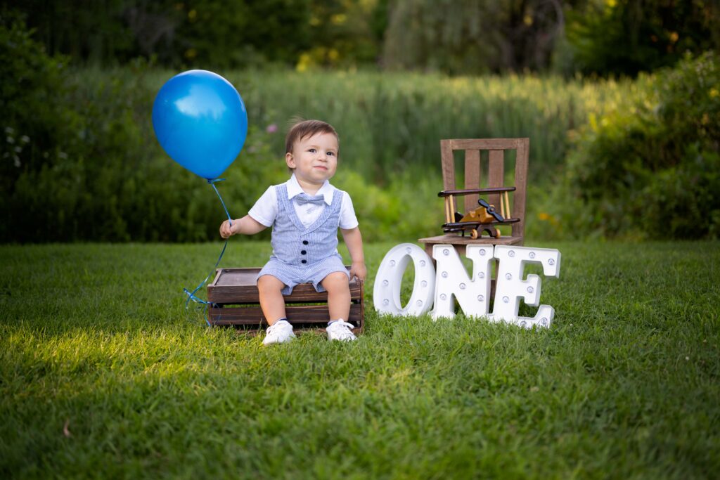 Cake Smash & First Birthday Photography: Anna Jain Photography